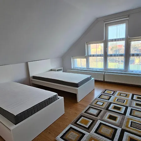 Varga Szallas Apartment *