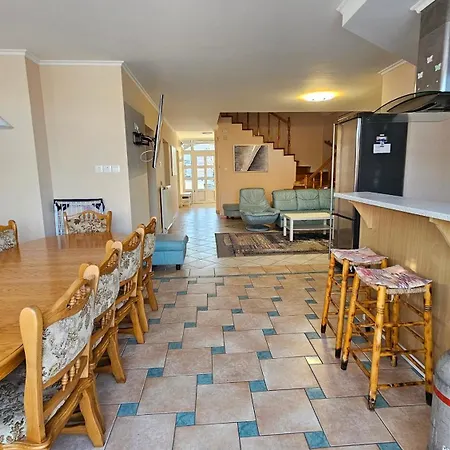 Varga Szallas Apartment